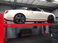 Tyre-Smart (Essex) Ltd - Wheel Alignment Gallery Image bentley.jpg